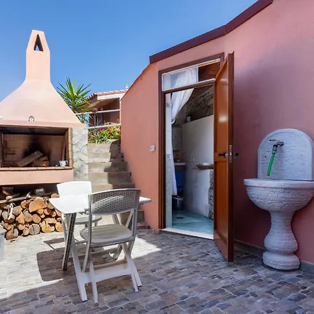 Guesthost - Sea's Peace * トッレ・デイ・コルサリ